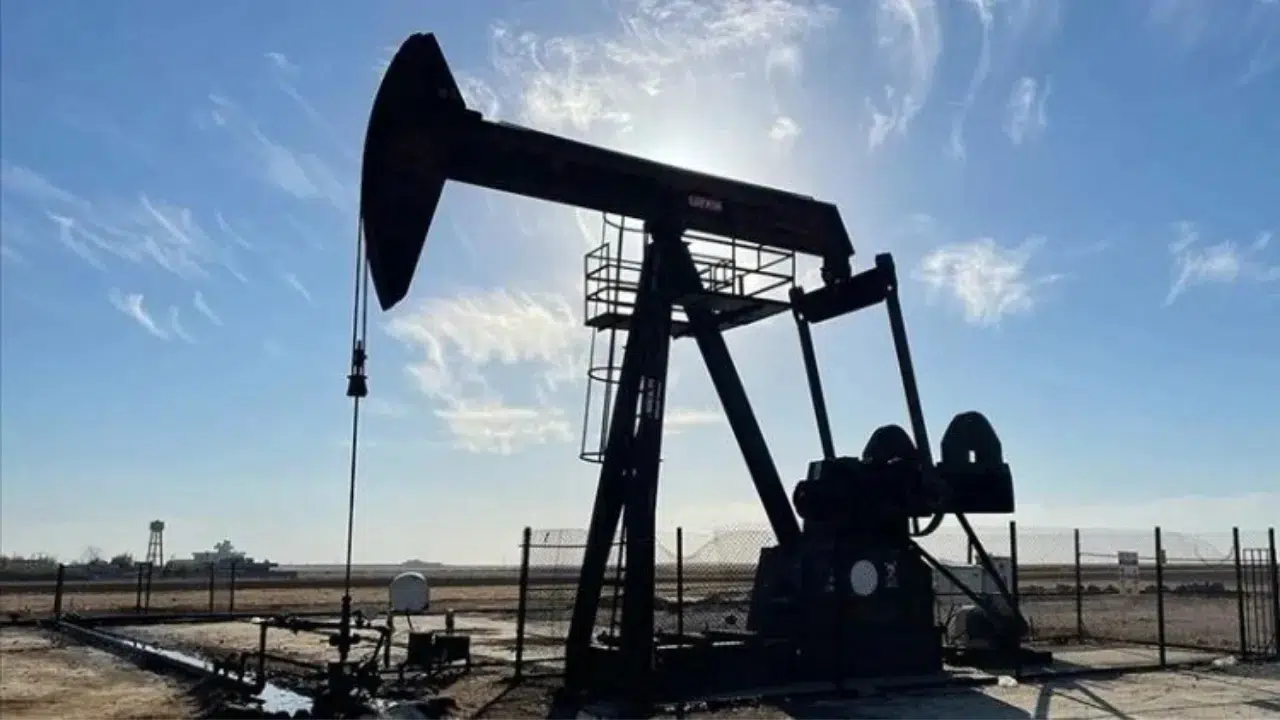 ABD, İran petrolünün Çin'e satışına imkan veren 12 kişi ve kuruluşu yaptırım listesine aldı