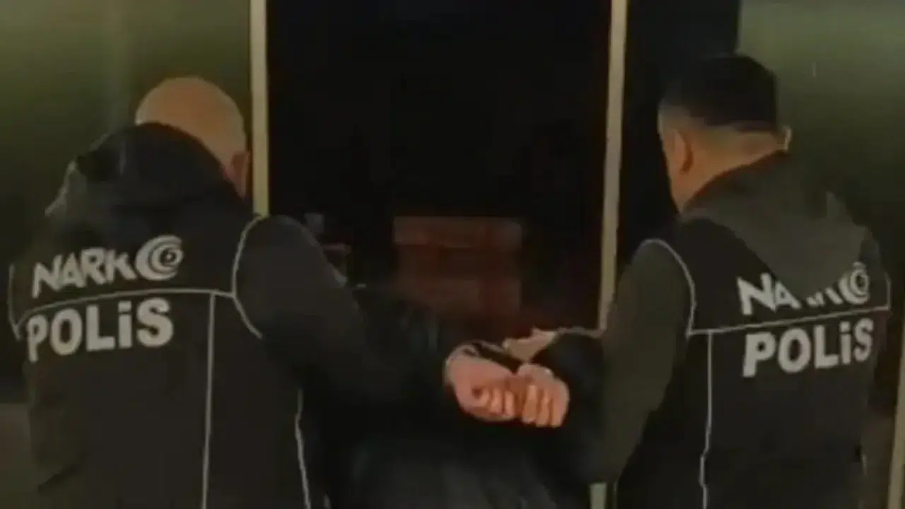 Mersin'de kırmızı bültenle aranan şüpheli yakalandı