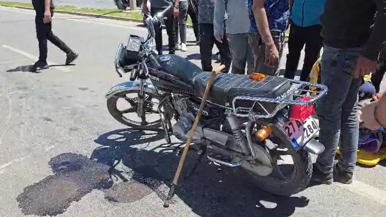 Gaziantep'te kaza : 70 yaşındaki motosiklet sürücüsü yaralandı
