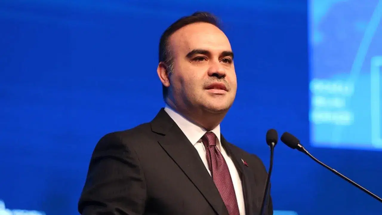 Bakan Kacır, 'Sanayi 4,0'dan Sanayi 5,0'a Geçiş Oturumu'nda