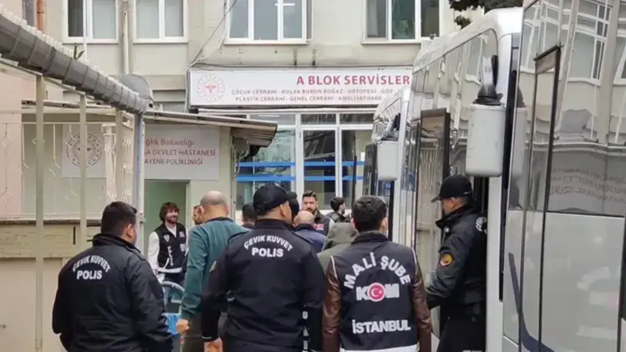 İBB şirketi Boğaziçi Yönetim A.Ş.'ye düzenlenen operasyonda şüpheliler sağlık kontrolünden geçirildi