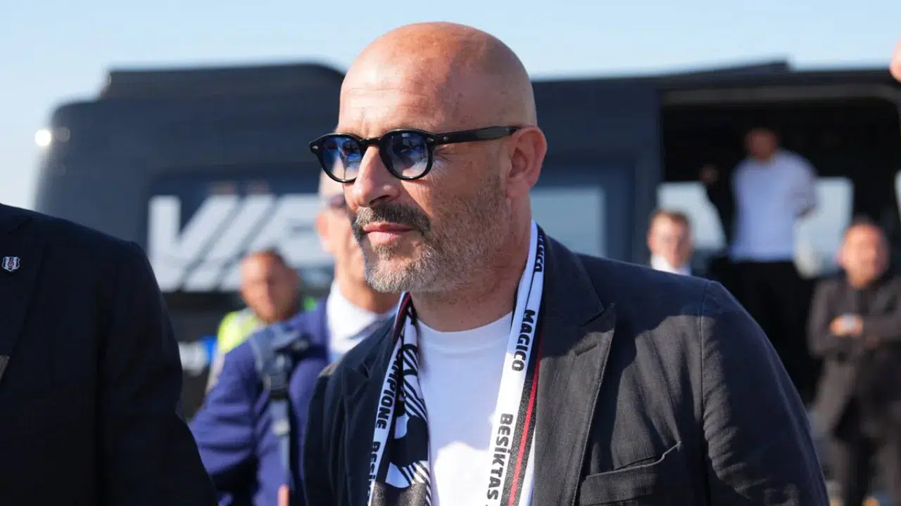 Beşiktaş'ta 7 oyuncu ile yollar ayrılıyor : İşte gönderilecek isimler