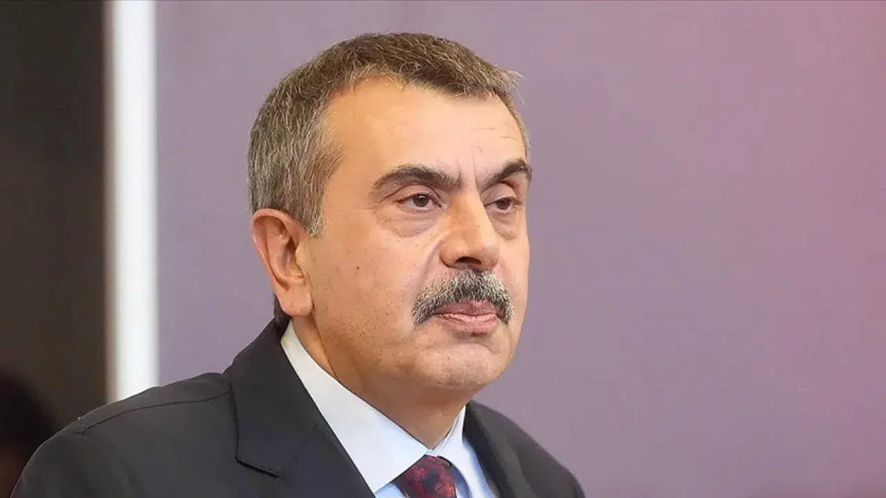 Bakan Tekin'den A Milli Futbol Takımı beste yarışması mesajı