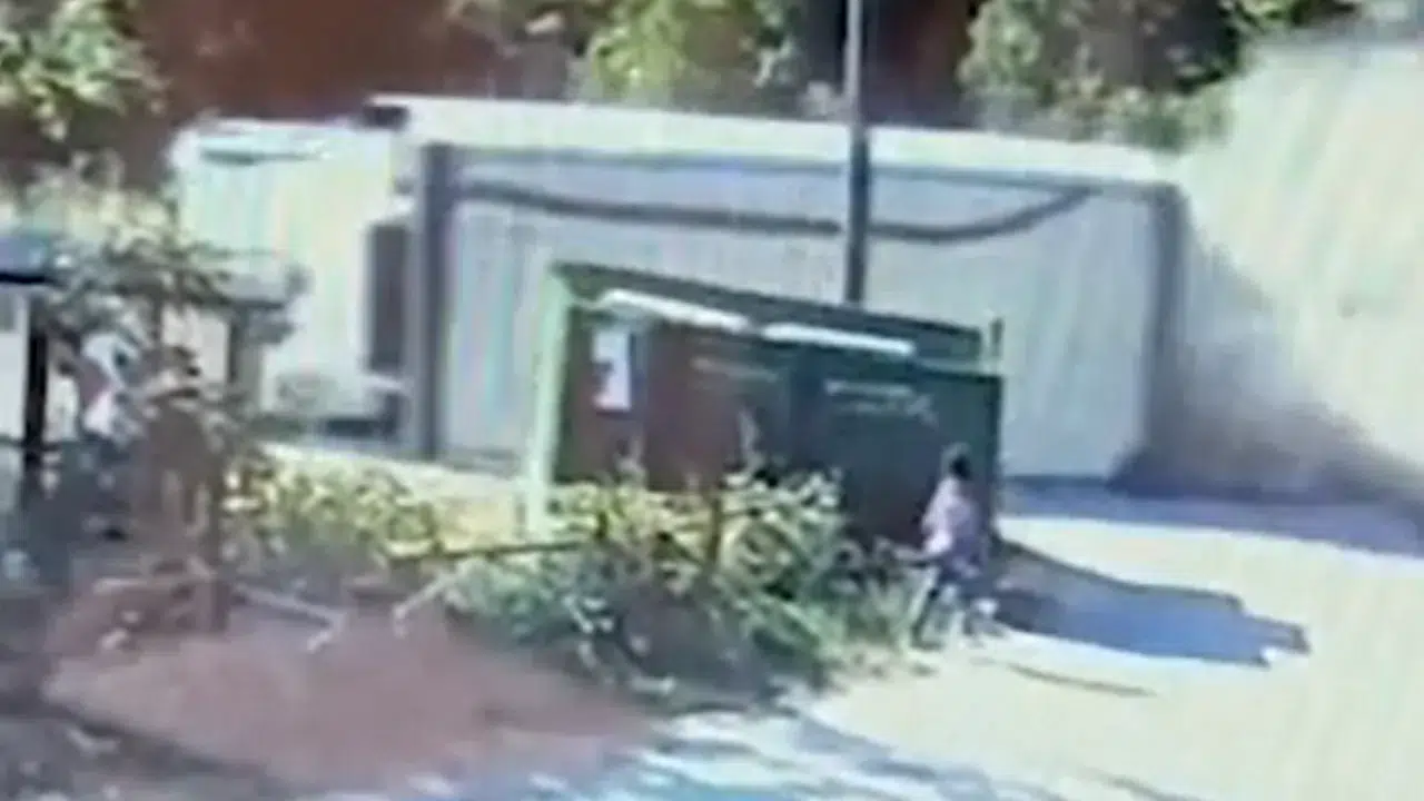Kastamonu'nda freni boşalan kamyon devrildi : Bir 