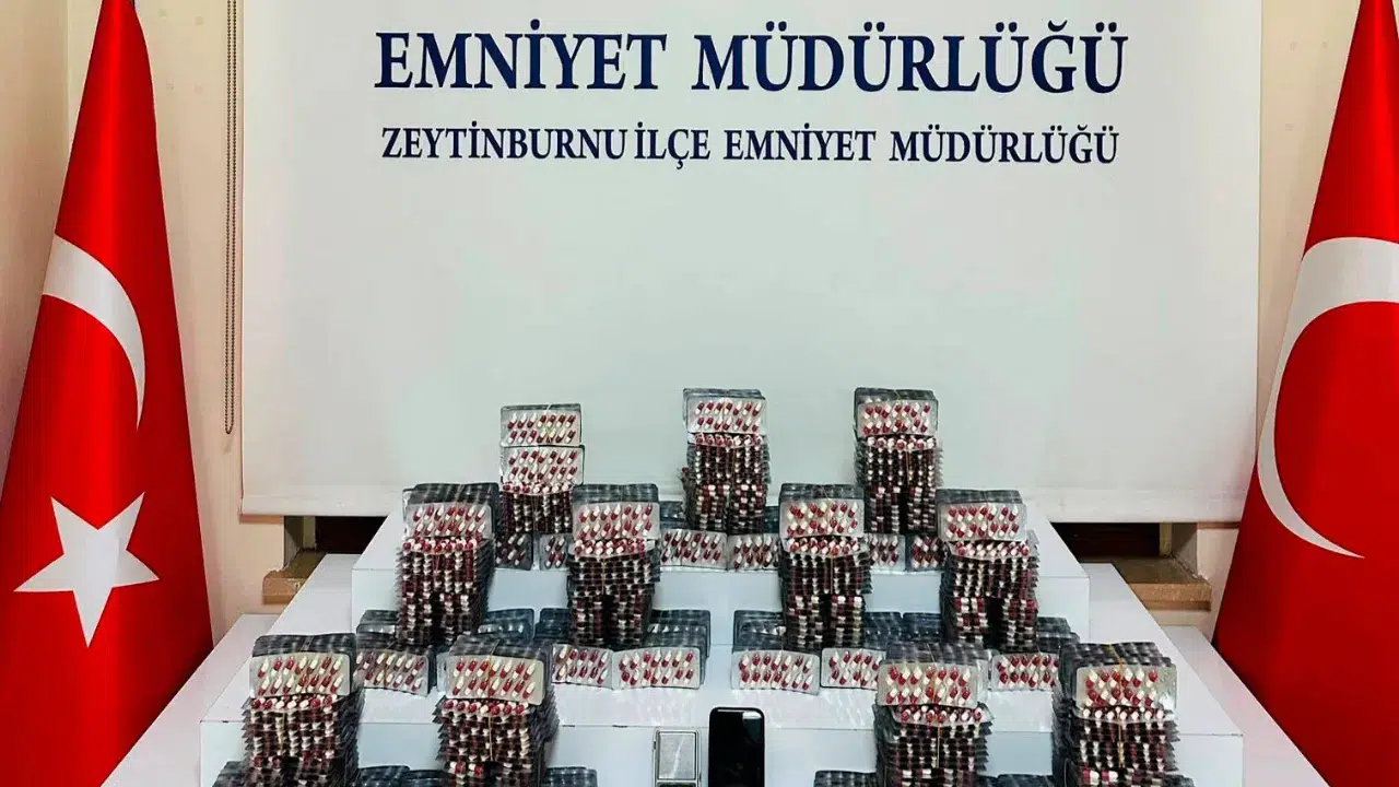 Zeytinburnu'nda uyuşturucu operasyonu : 11 bin 60 adet sente