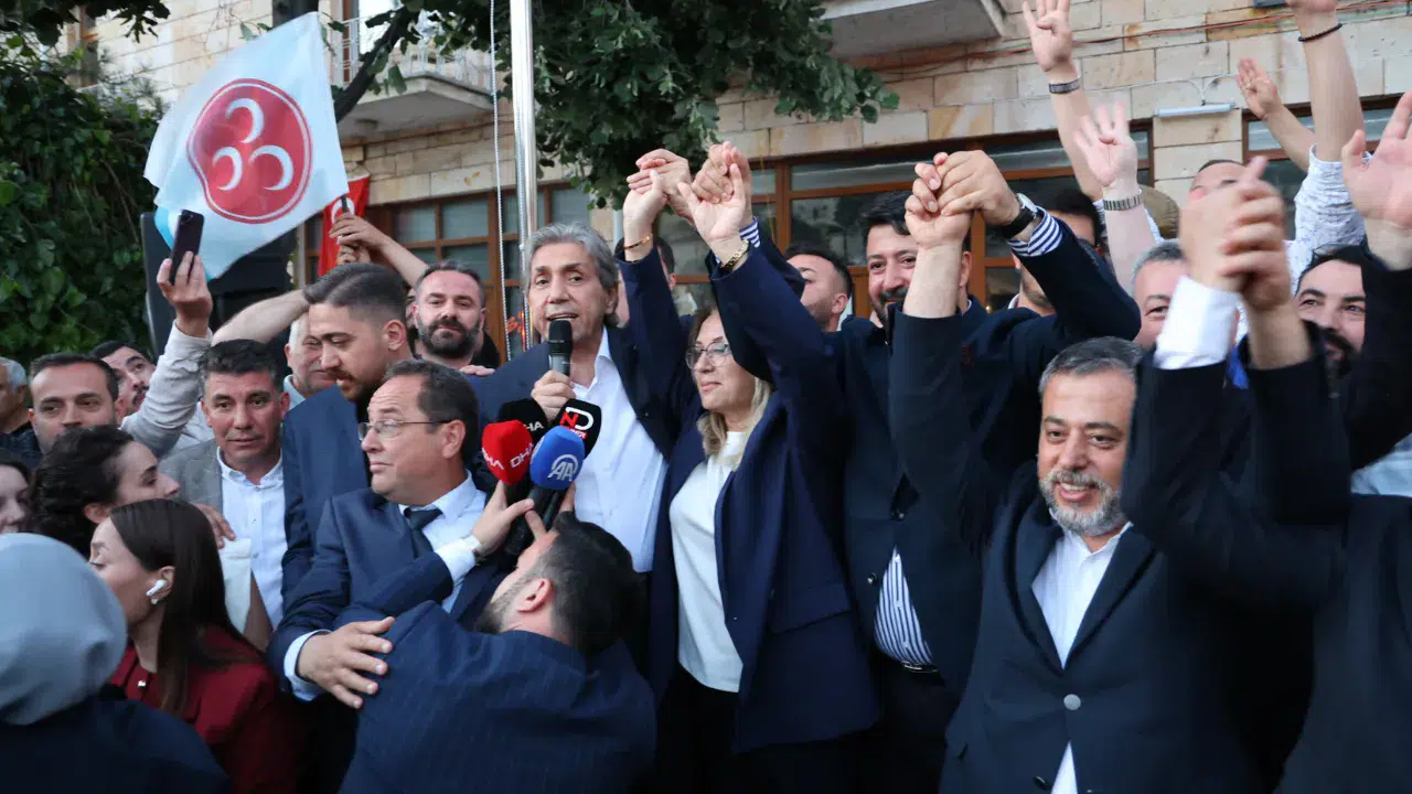 Cumhurbaşkanı Erdoğan : Büyük bir zaferi hep birlikte kucakl