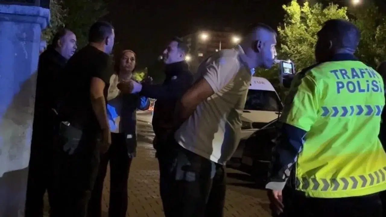 Kayseri'de polisin 'dur' ihtarına uymayan alkollü sürücüye 4