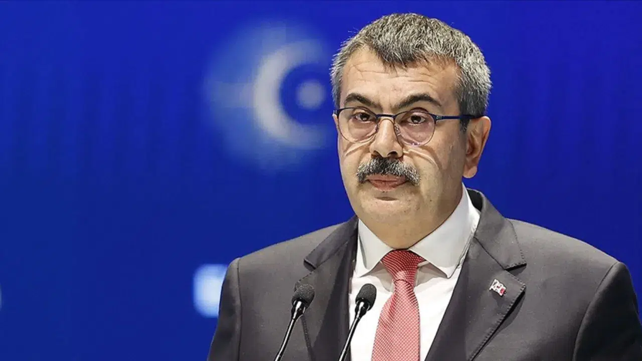 Bakan Tekin, 'Uluslararası Anadolu İmam Hatip Liseleri Kültü