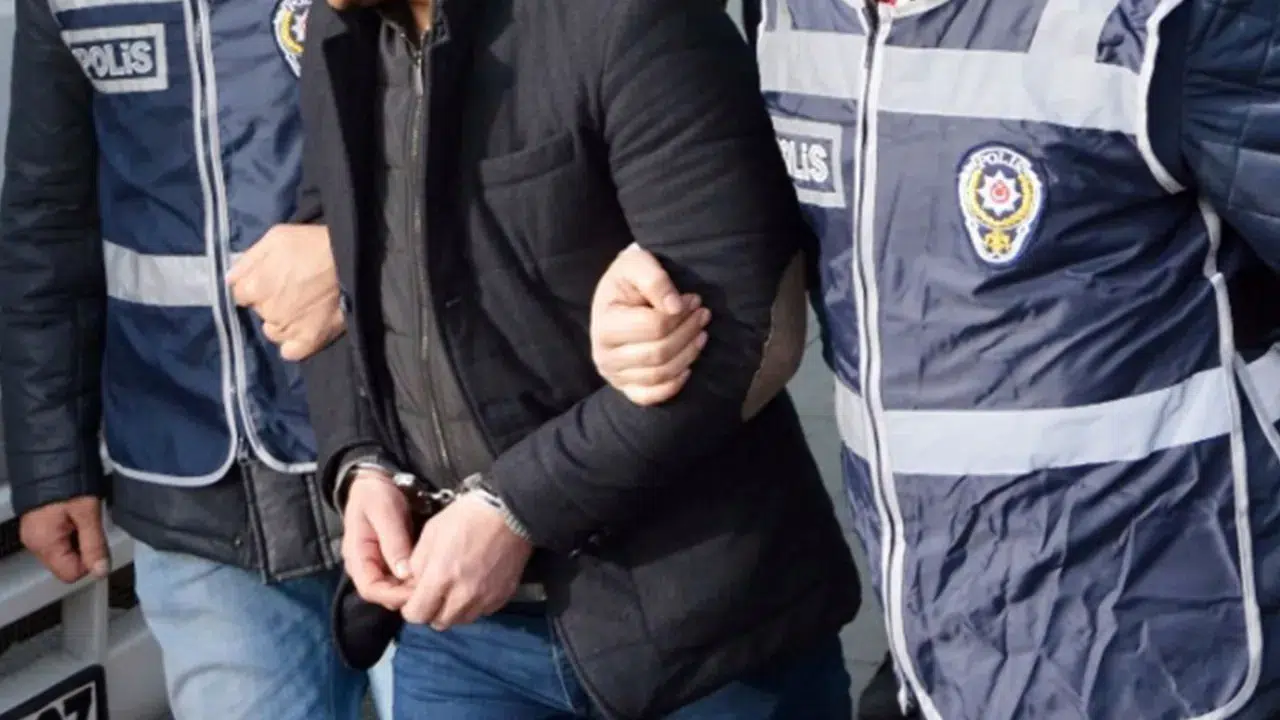 Afyonkarahisar Devlet Hastanesi’nde ikinci dalga operasyon : 15 gözaltı