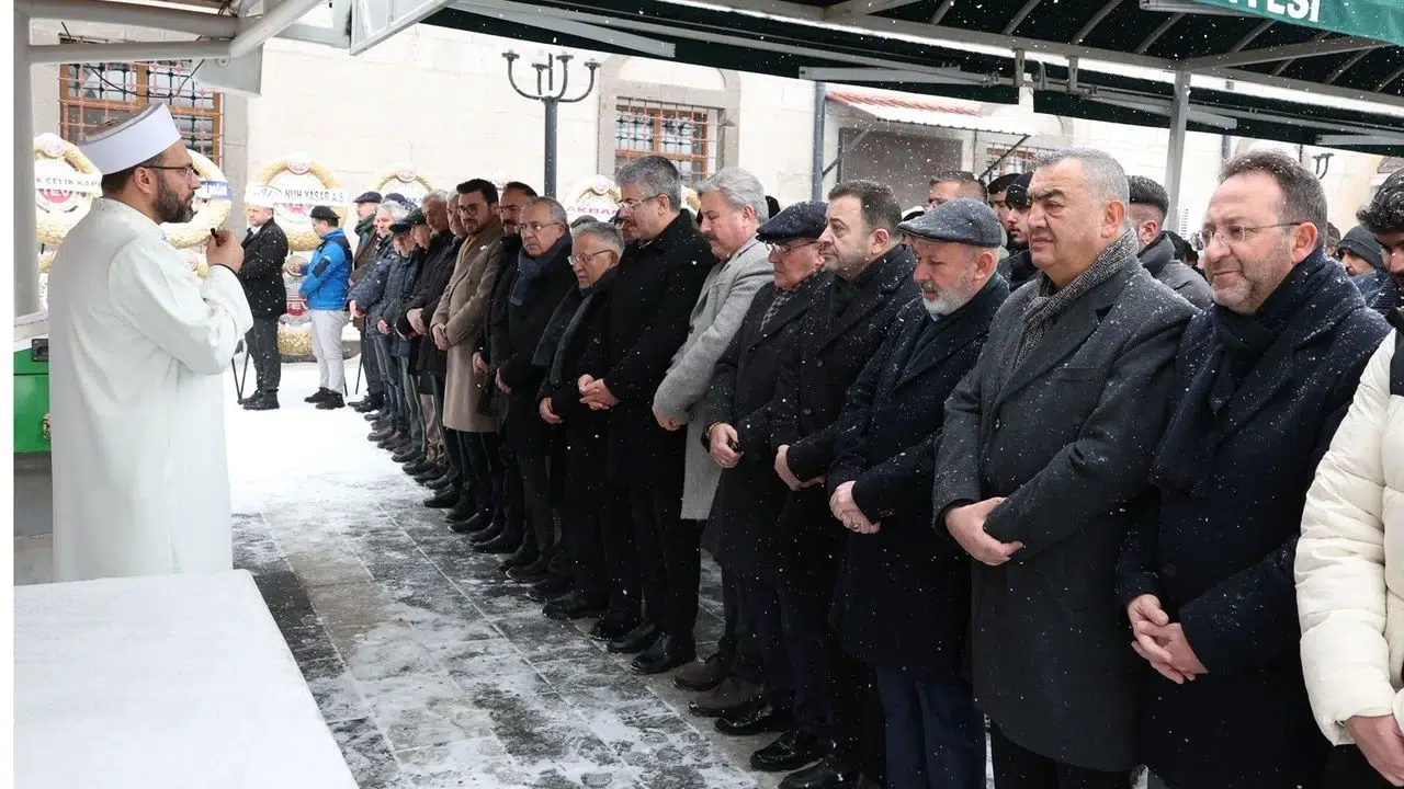 Kayseri Sanayi Odası Meclis Başkanı Abidin Özkaya'nın Kız Kardeşi Aysel Nalbant'ın Vefatı Neden Üzüntüyle Karşılandı?