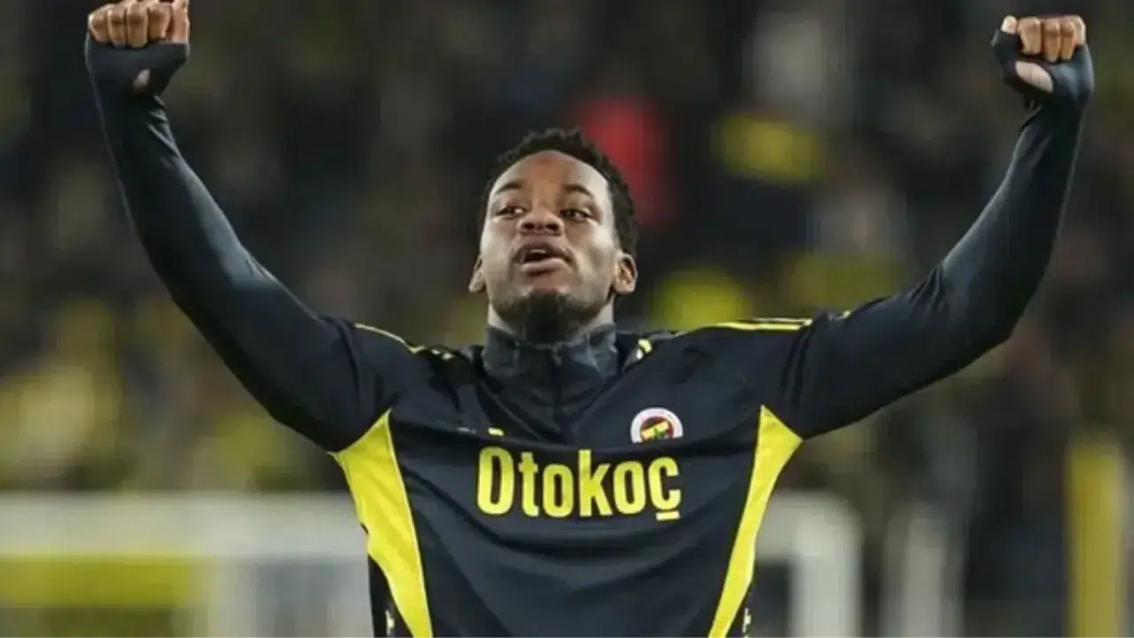 Jhon Duran Fenerbahçe'den Ayrılacak Mı? Sözleşmesi Ne Zaman Bitiyor ve Al-Nassr ile Durumu Nedir?