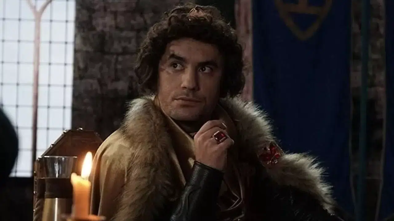 Giray Altınok bu kez vampir dizisiyle ekranlara geliyor: Beklenen kadro belli oldu