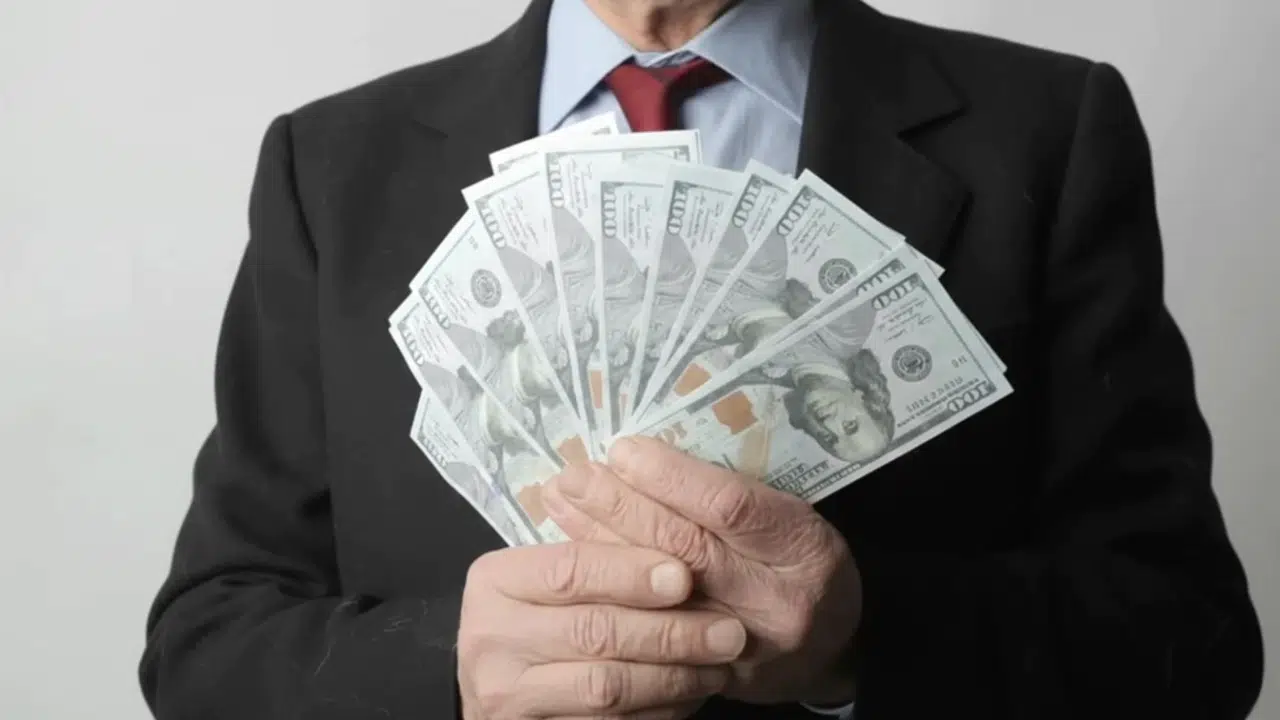 Forbes Türkiye'nin En Zenginleri Listesini Güncelledi: Kimler Zirvede Yer Aldı?