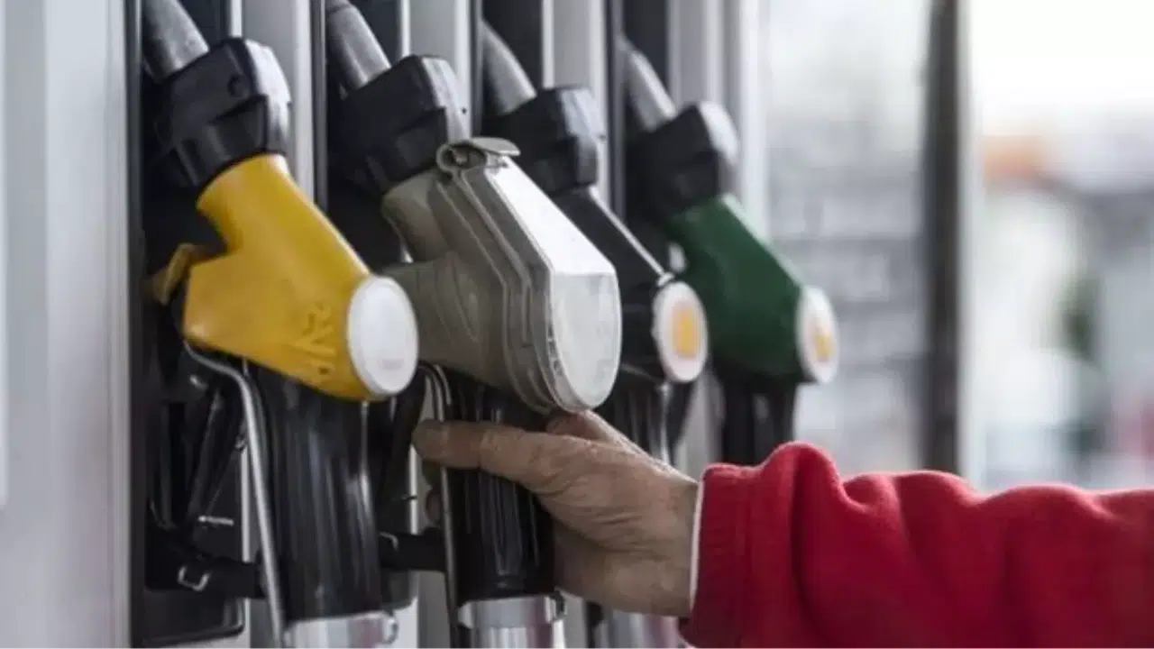 Akaryakıta Yeni Zam Geliyor mu? Benzin, Motorin ve LPG Fiyatları Ne Olacak?