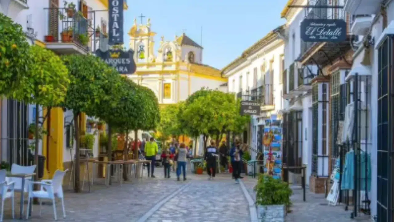 İngilizler Zahara de la Sierra Köyüne Girdiklerinde Gözlerine İnanamıyor