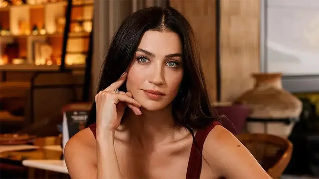 Ceren Benderlioğlu Kimdir? Eşref Rüya'daki Irmak Karakteri Hakkında Bilgiler Neler?