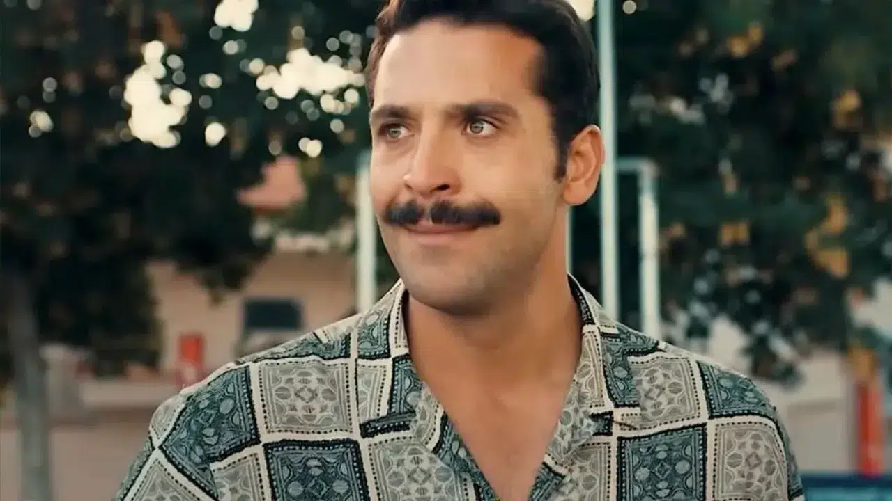 Sevdiğim Sensin dizisinde Tahir karakterine hayat veren Cihat Süvarioğlu kimdir ve kariyeri nasıl şekillendi?