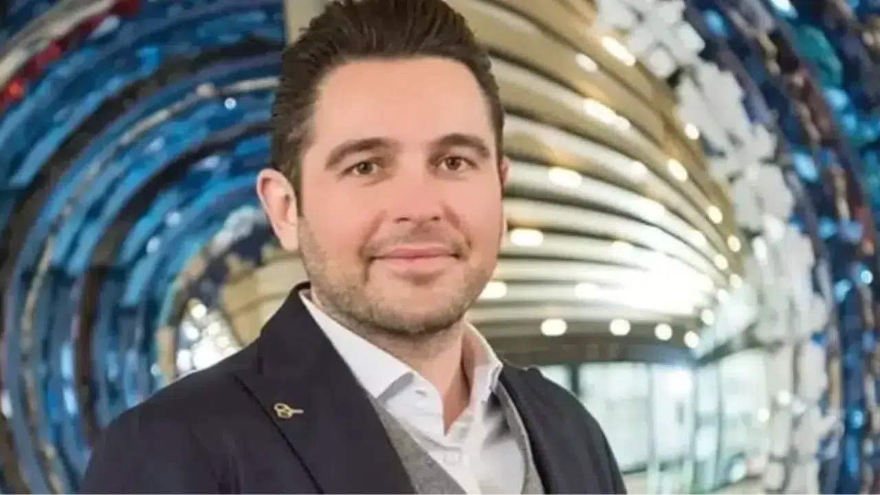 Hacı Sabancı'nın Serveti, Aile Yaşamı ve İş Hayatındaki Rolü Nedir?