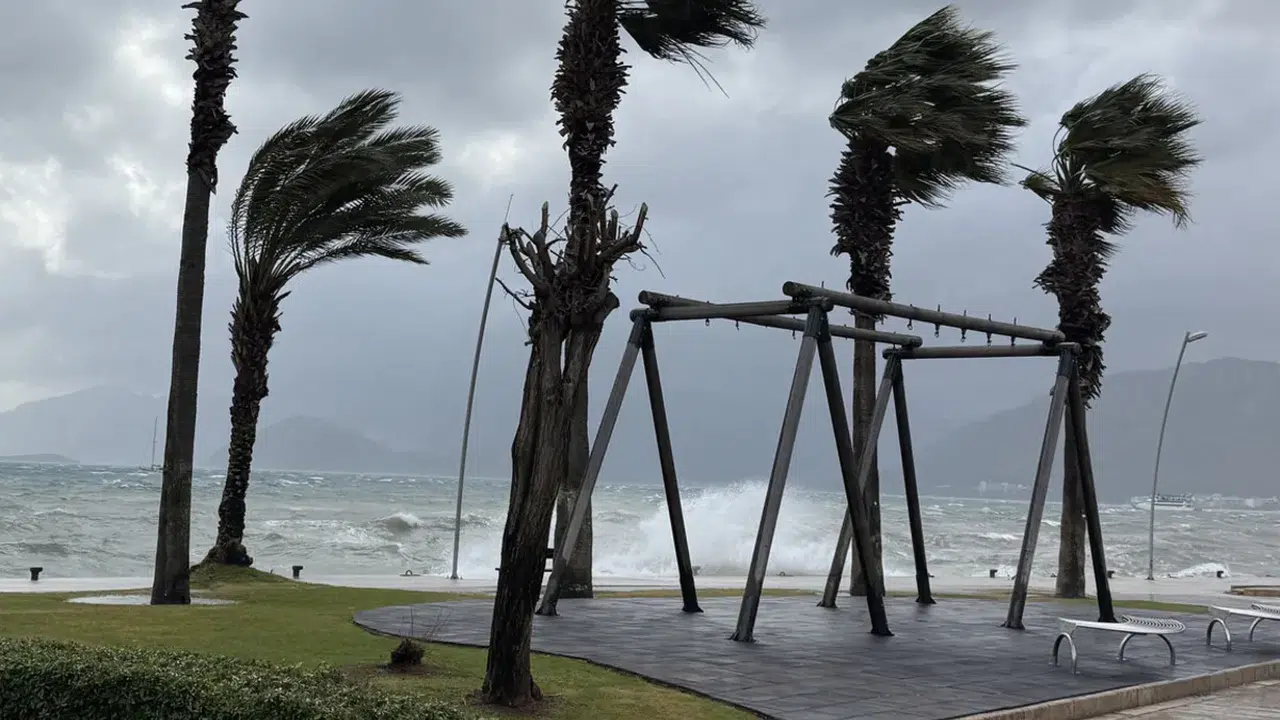Perşembe Günü İçin Yeni Yağış Uyarıları Neler Olacak?