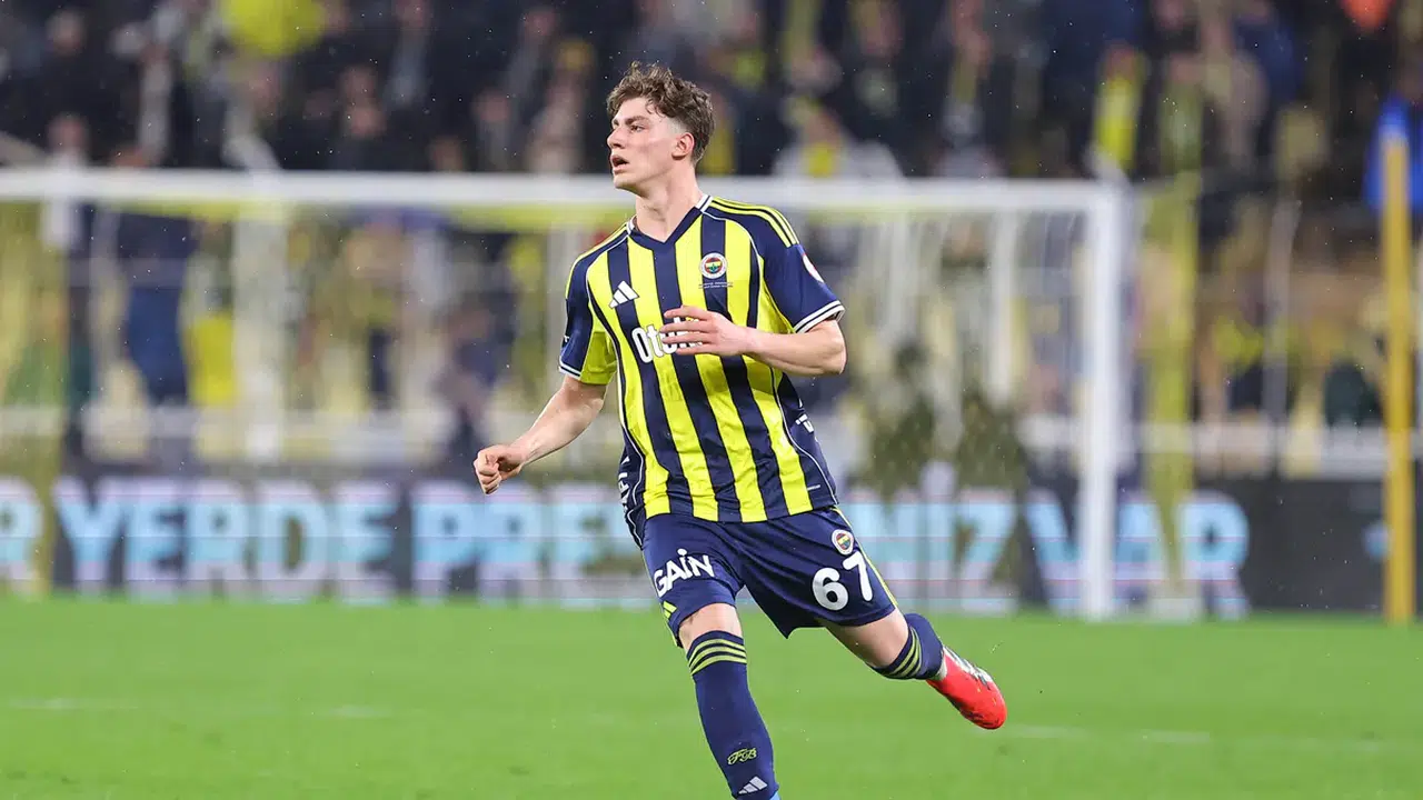 Fenerbahçe'nin genç oyuncusu Kamil Efe Üregen: Kazanmamız çok iyi oldu