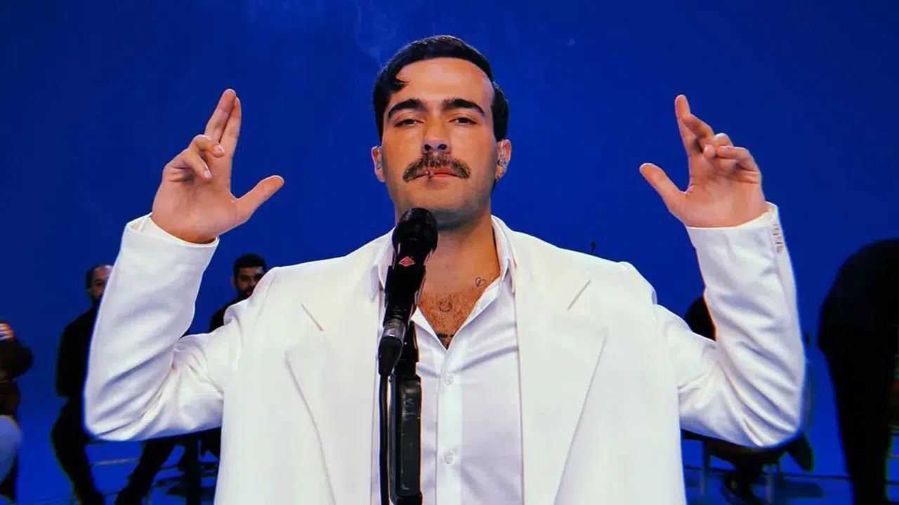 Mert Demir kimdir, kaç yaşında ve nereli? Hangi şarkılarıyla tanınıyor?