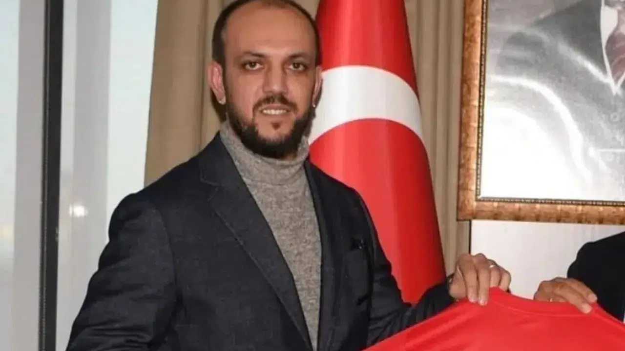 Göztepe Yönetim Kurulu Üyesi Enes Memiş Kimdir? Kariyeri ve Hayatı Üzerine Detaylar