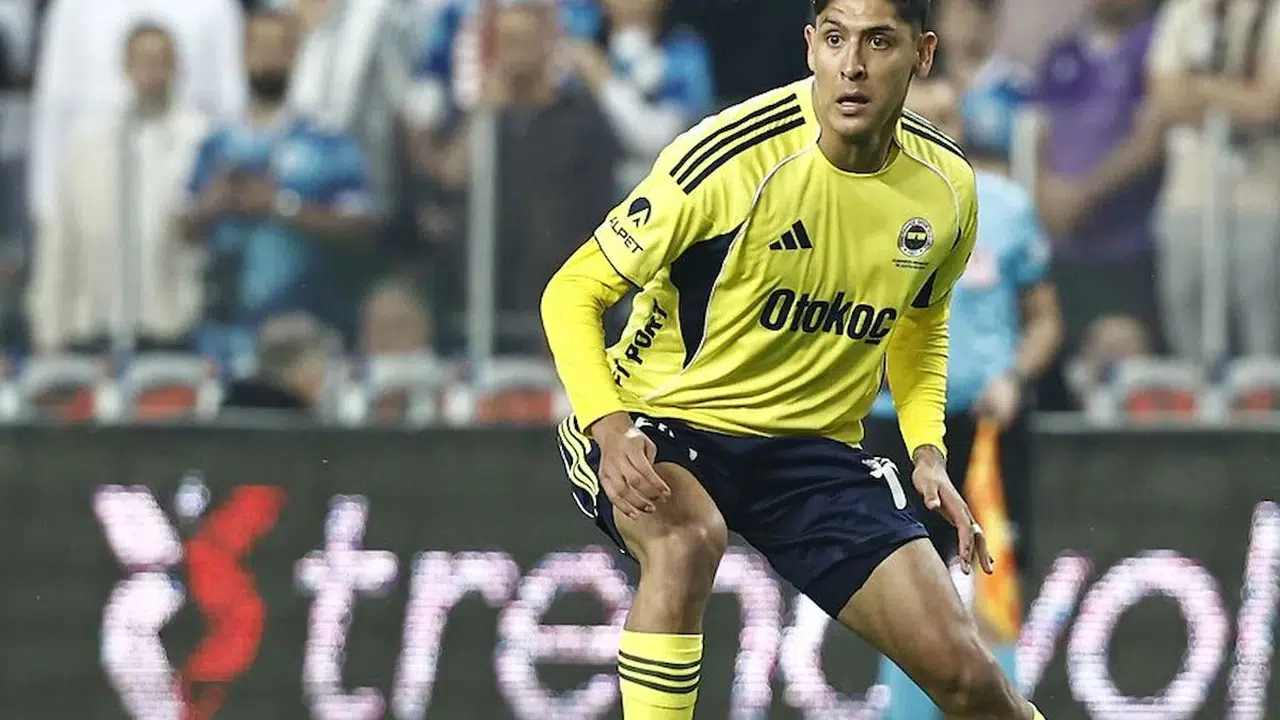 Fenerbahçe'nin Edson Alvarez'i, Kocaelispor maçında cezalı duruma düştü