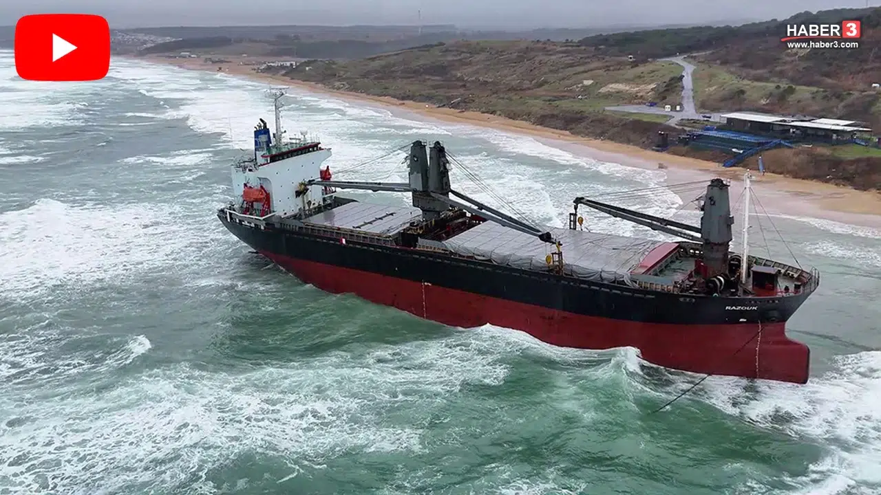 İstanbul'da Plajda Karaya Oturan Dev Geminin Kaptanı Neden Rahatsızlandı?