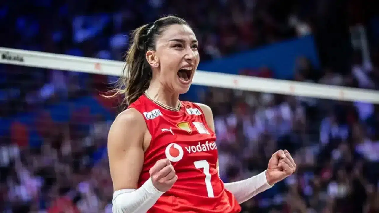 Hande Baladın'ın kazancı ne kadar? Piyasa değeri merak edildi