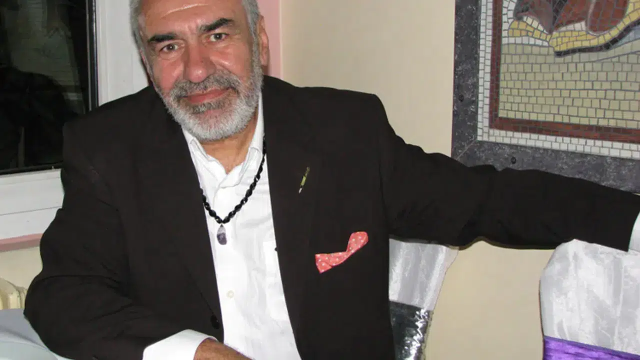 Türk televizyonunun unutulmaz isimlerinden Nihat Nikerel kimdir ve hangi yapımlarda rol almıştır?