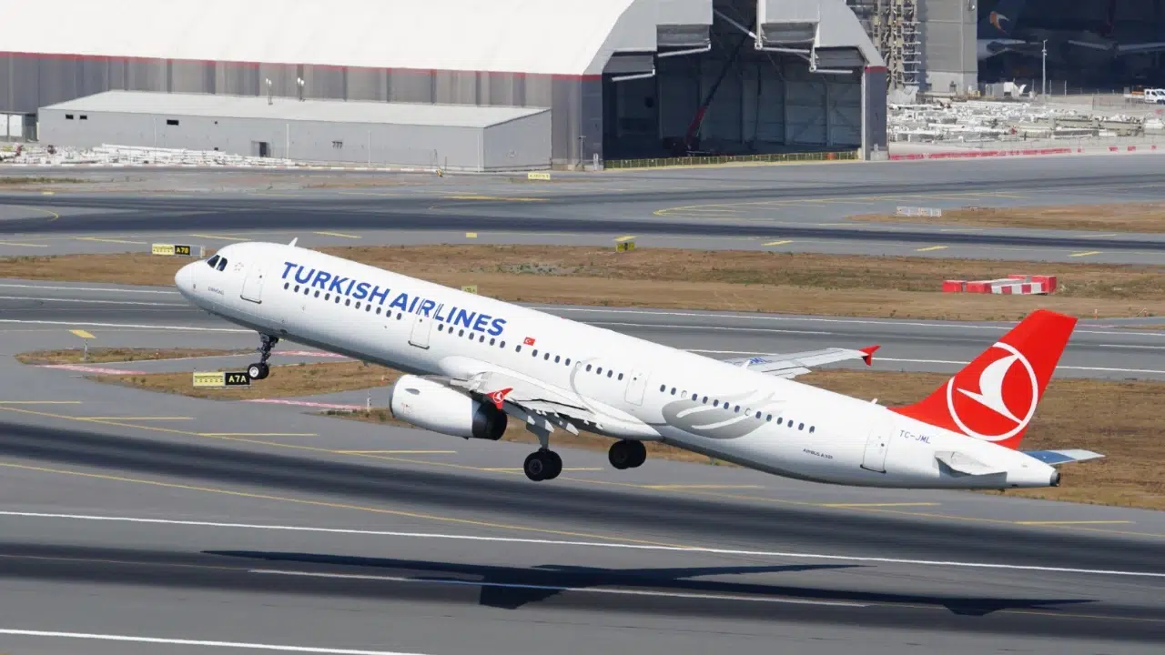 Jet yakıtı fiyatlarındaki artış havayolu sektörünü nasıl etkiliyor?