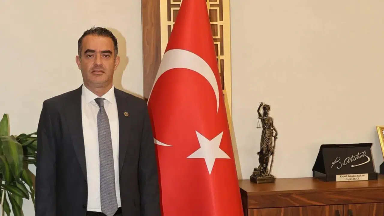 Özgür Arıcı kimdir, Koçarlı Belediye Başkanı olarak ne gibi olaylarla gündeme geldi?