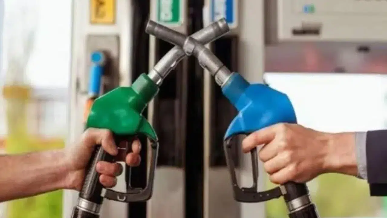 Motorin ve Benzin Fiyatlarında Son Durum Nedir? Güncel Pompa Fiyatları Açıklandı