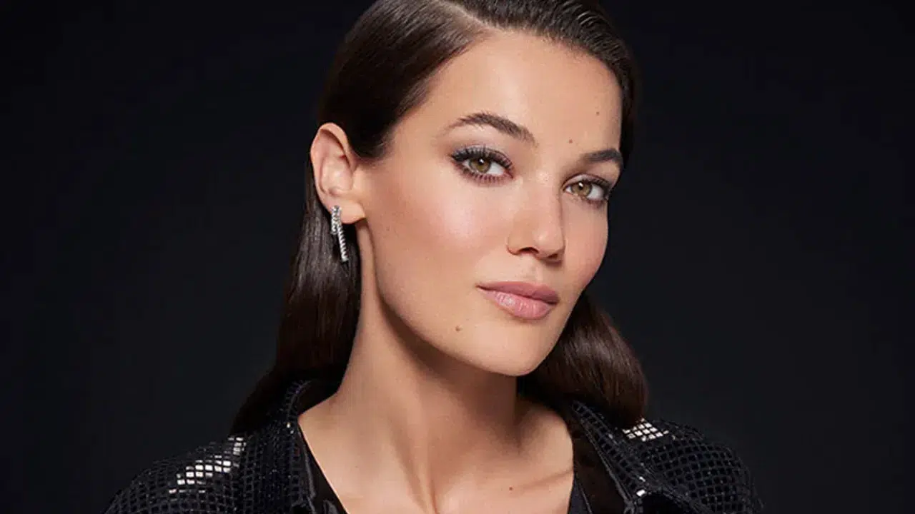 Pınar Deniz Kimdir? Nereli ve Hangi Projelerde Yer Aldı?