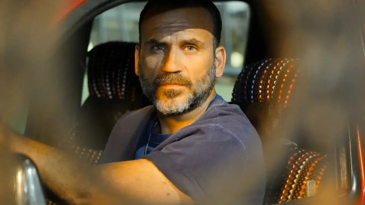 Özlem Çınar'ın Yeni Rolü Hatice Kimdir? Kul Dilemma Filmi Oyuncu Kadrosu ve Karakter Analizi