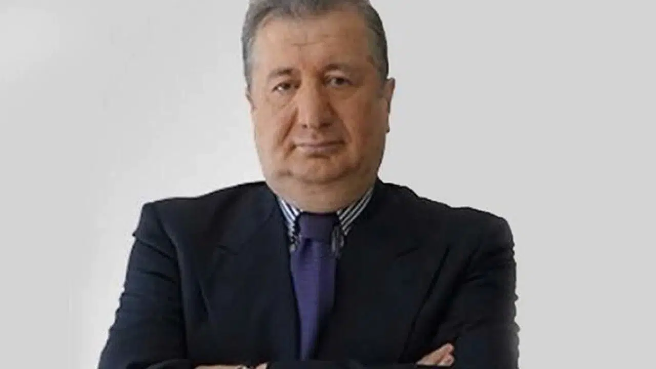 Sabahattin Önkibar kimdir, kaç yaşında ve nereli? İşte hayatı ve kariyeri