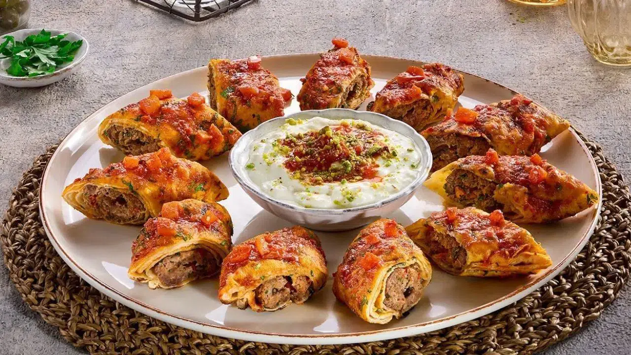 Türk mutfağının vazgeçilmezi olan beyti kebap nasıl yapılır?