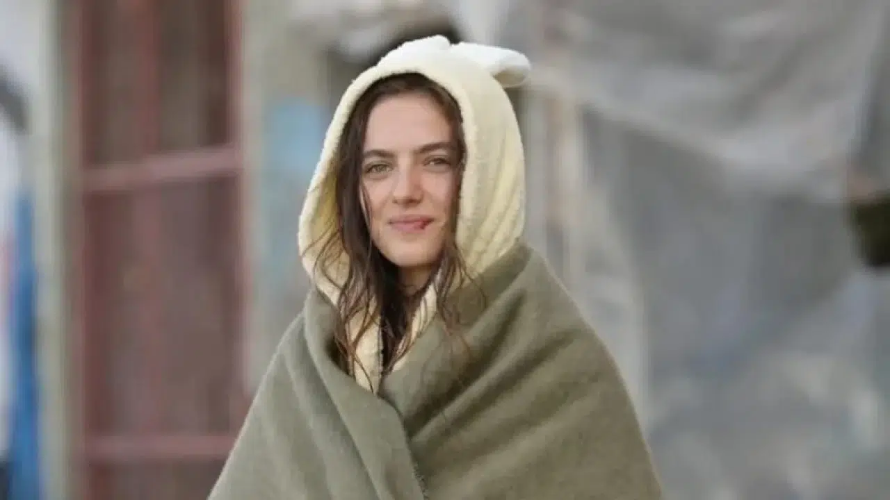 Ava Yaman'ın Annesi Kimdir? Genç Oyuncunun Ailesi Hakkında Bilinmeyenler