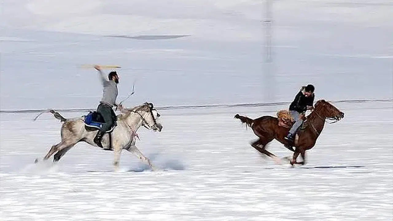 Uşak’ta Atlı Cirit Sporunun Güvenliği Ne Düzeyde? Son Olaylar Neler Söylüyor?