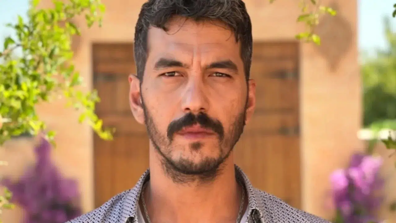 Mert Doğan kimdir, kaç yaşında ve nereli? Hangi dizi ve filmlerde oynadı?