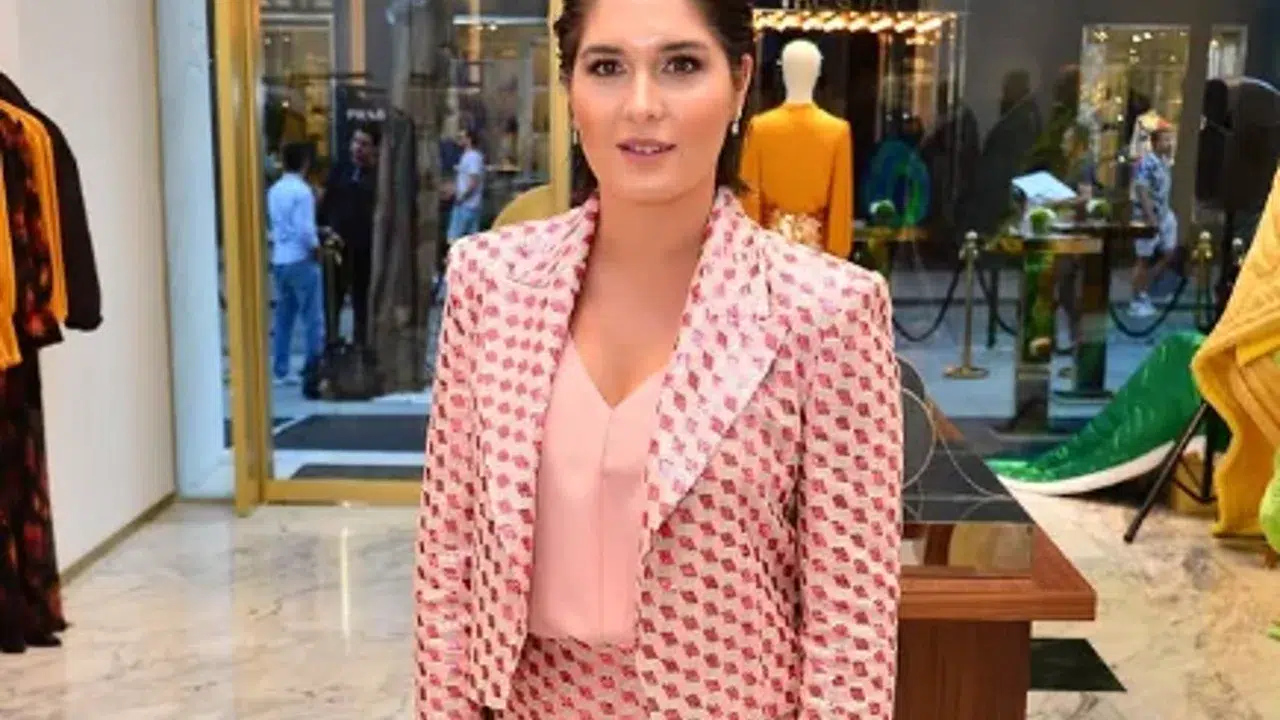 İpek Toplusoy kimdir ve kariyeri nasıldır?