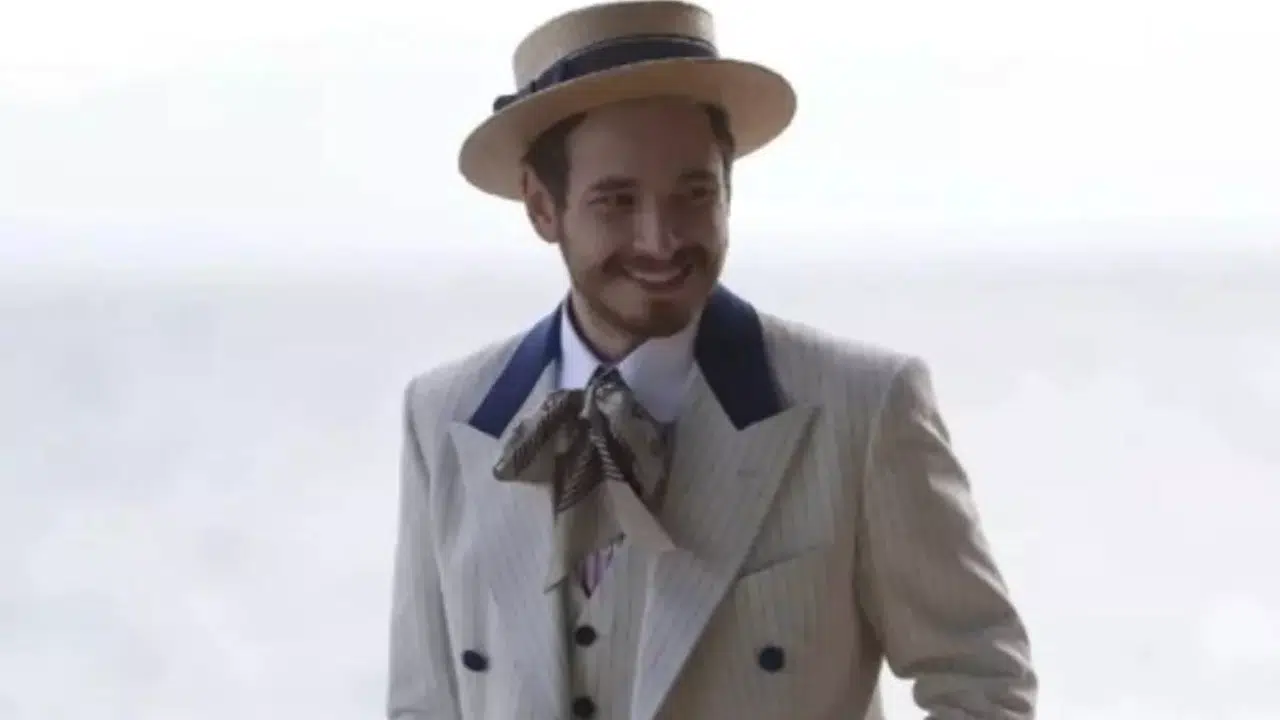 Cem Yiğit Üzümoğlu kimdir, nereli, evli mi, eğitimi ve kariyeri nedir?