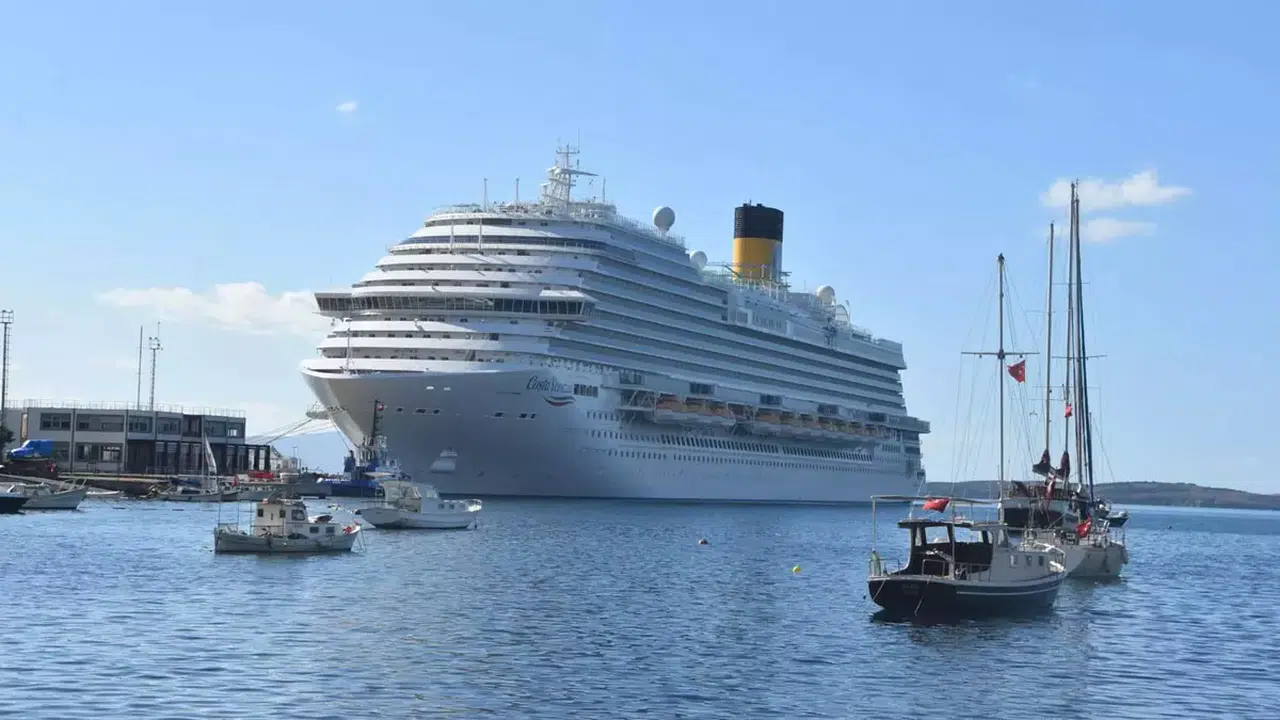 Bodrum’a Ulaşan Sezonun İkinci Kruvaziyer Gemisi Marella Discovery Hakkında Bilmeniz Gerekenler Neler?