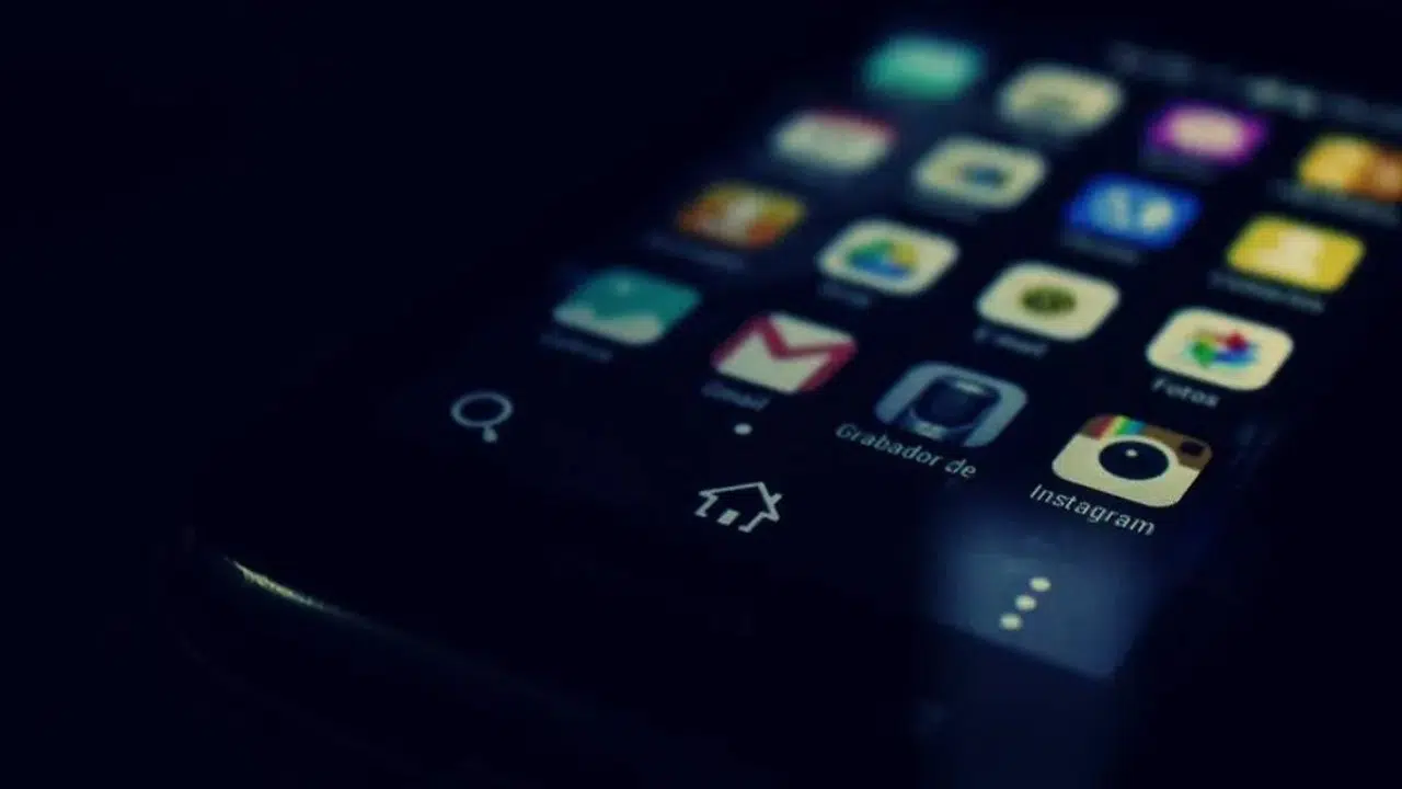 Telefonunuzda bu uygulamalar var mı? Bilgileriniz çalınıyor olabilir!