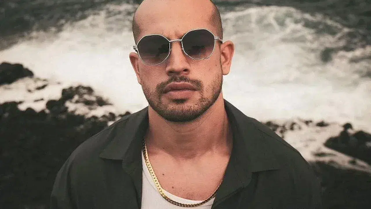 Eren Köksal kimdir, kaç yaşında, nereli ve mesleği nedir? NALAKA şarkısıyla gündem oldu