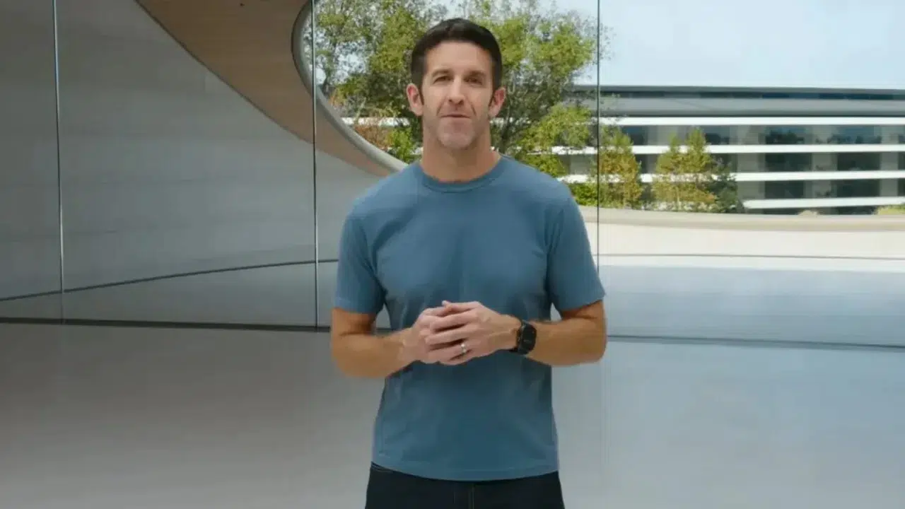 Apple'ın yeni CEO'su John Ternus kimdir ve göreve ne zaman başlayacak?