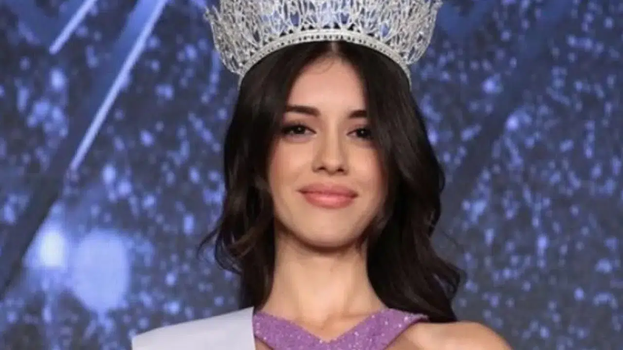 Nursena Say kimdir, kaç yaşında, nereli ve mesleği nedir? Nişanlısı Fatih Kaynarca kimdir?