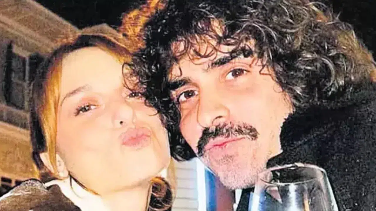 Baturalp Bekar kimdir? Nilperi Şahinkaya'nın eski sevgilisi hakkında bilinmesi gerekenler