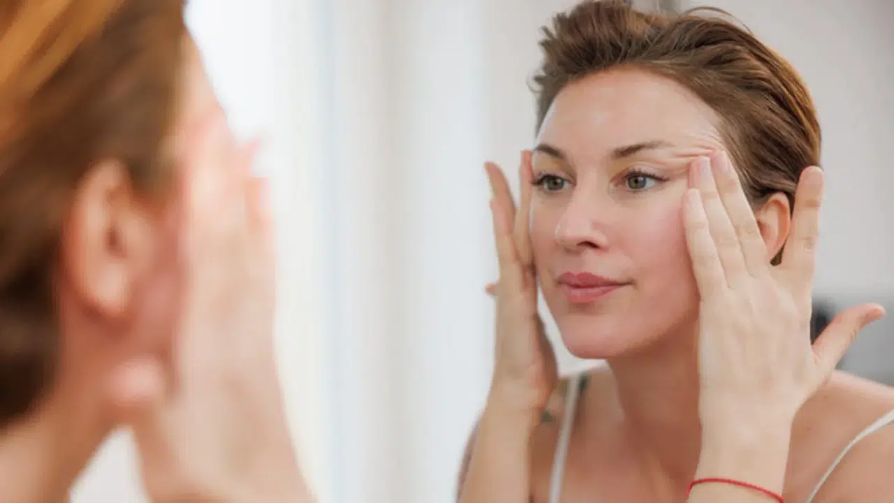 Doğal yağlar ile kırışıklıklarınızı nasıl giderirsiniz?