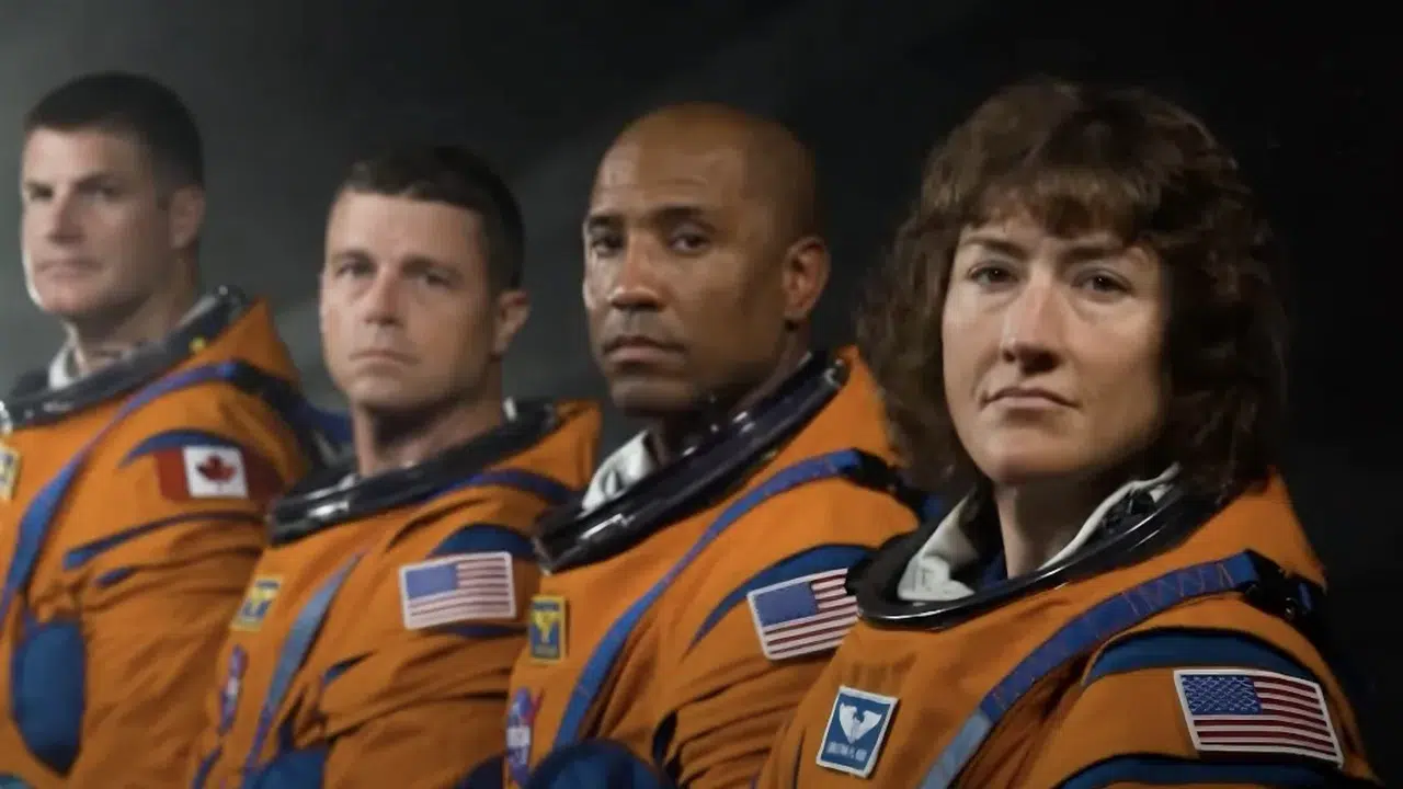 Ay'a giden astronotlar ne kadar maaş alıyor?